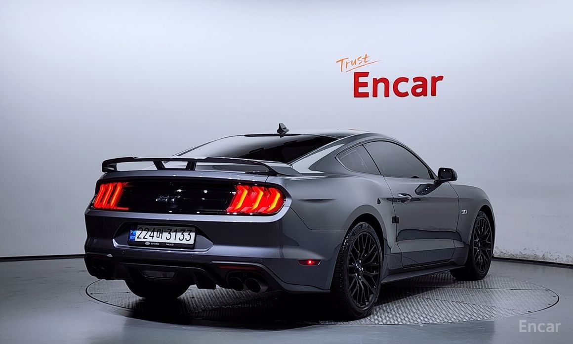 Mustang GT Coupe 3