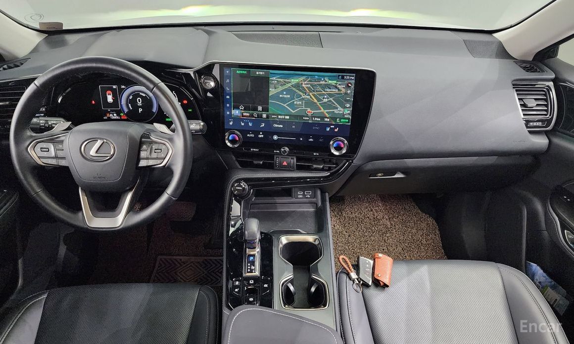 NX350h Second Generation Premium 8