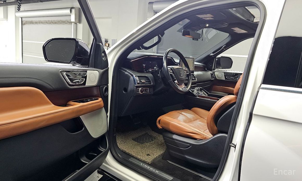 Navigator 4th Generation 3.5L 11