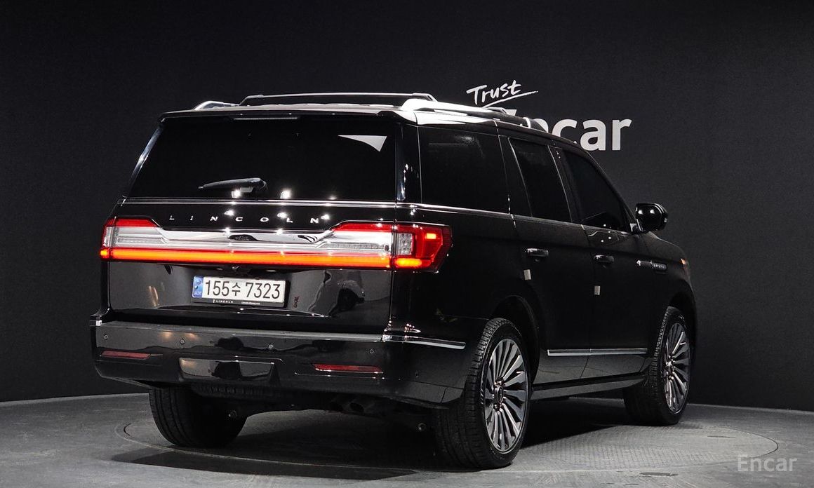 Navigator 4th Generation 3.5L 3