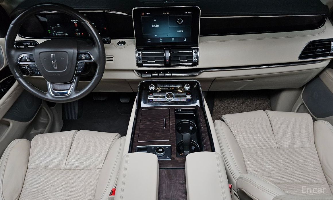 Navigator 4th Generation 3.5L 8