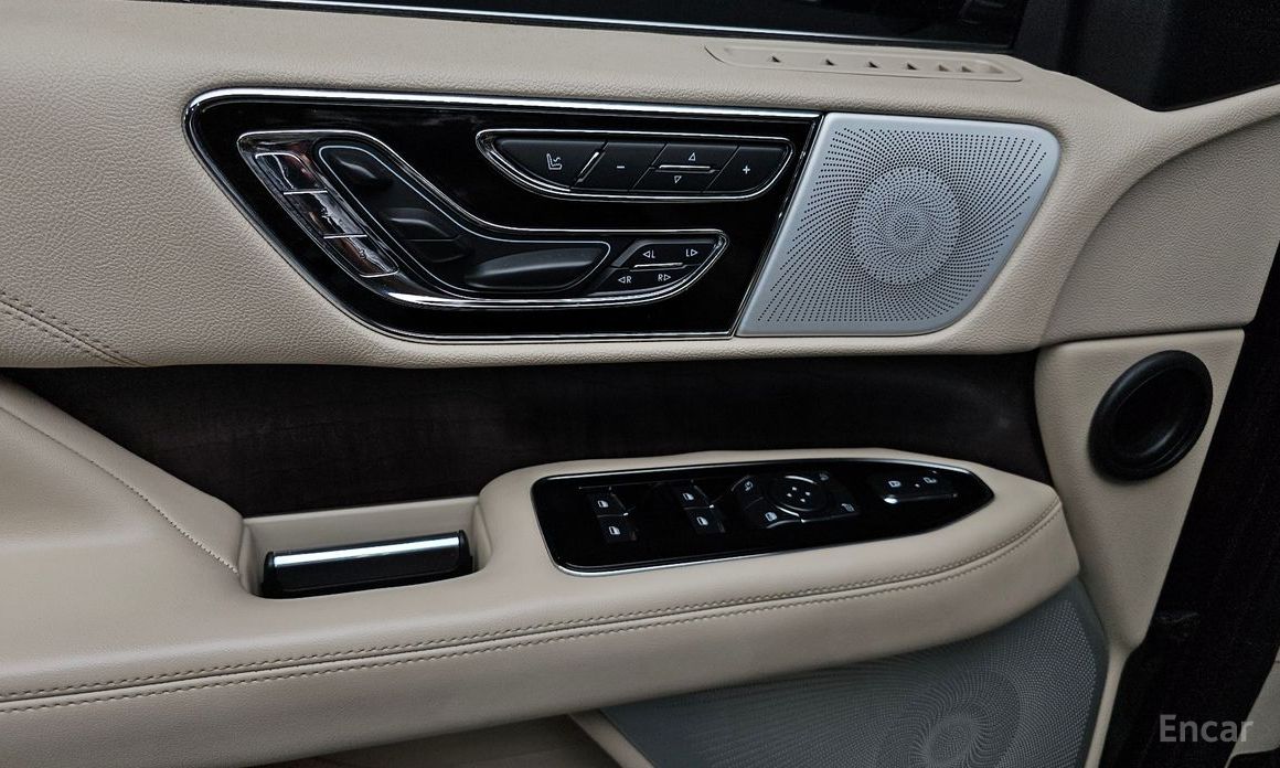 Navigator 4th Generation 3.5L 18