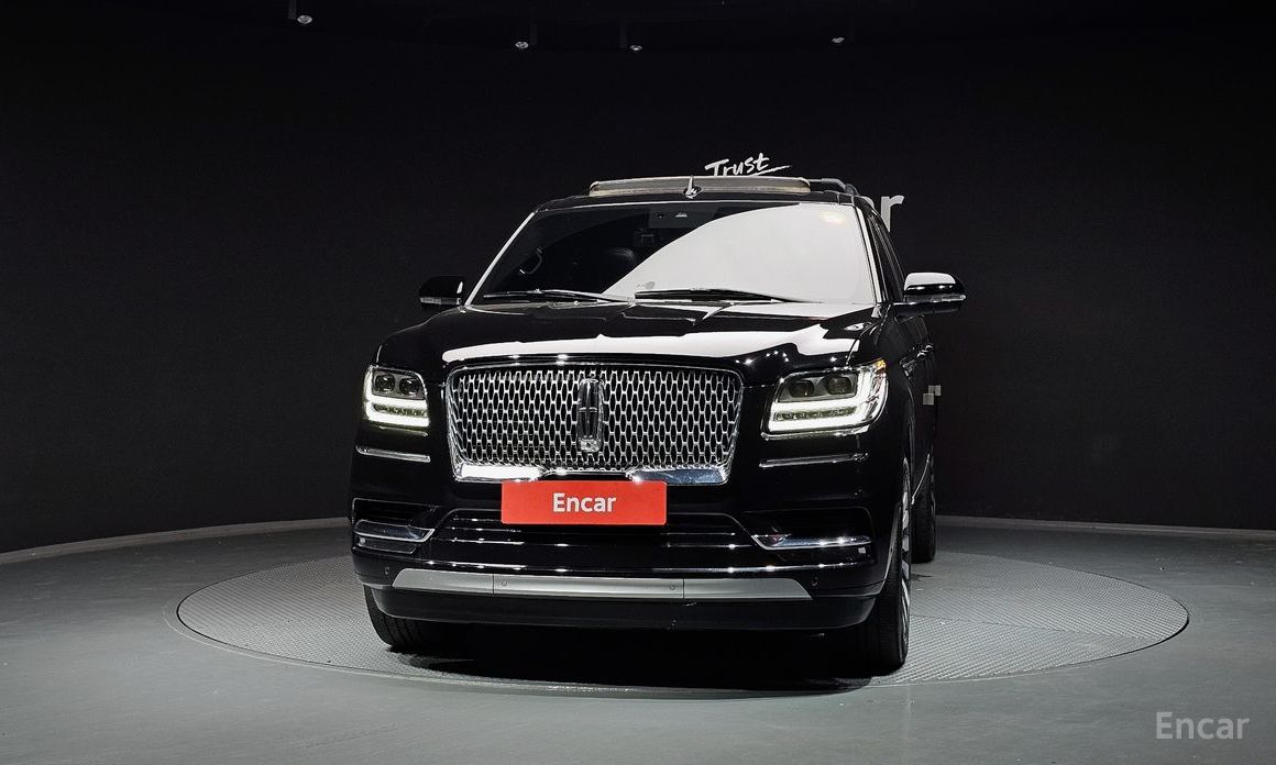 Navigator 4th Generation 3.5L 4