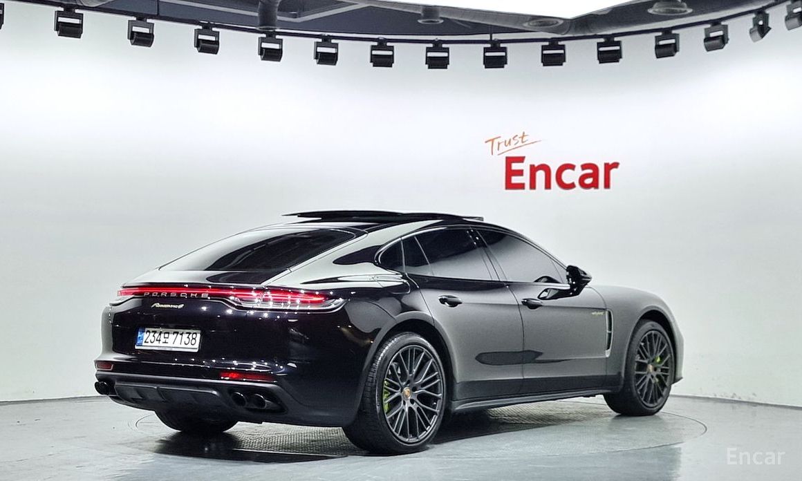 Panamera (971) 2.9 AWD E-Hybrid Platinum Edition 3