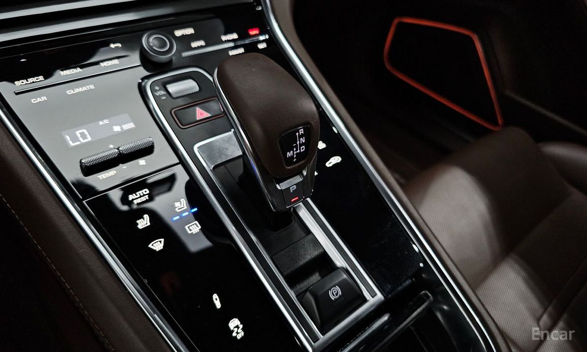 Panamera (971) 2.9 AWD Executive 10