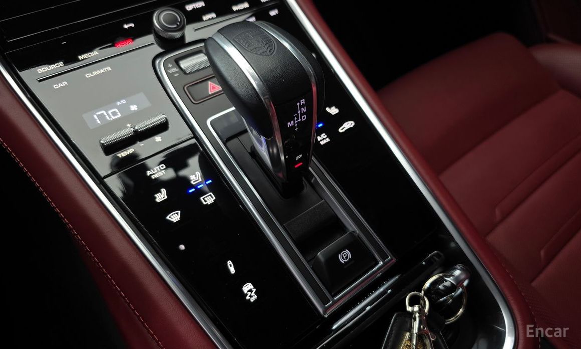 Panamera (971) 4.0 GTS 10
