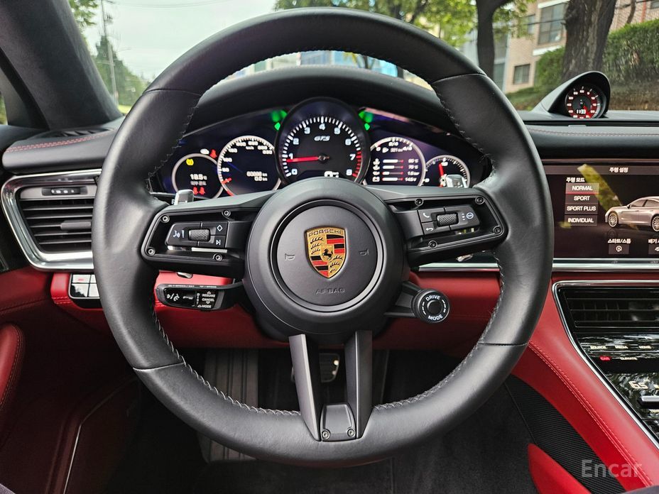 Panamera (971) 4.0 GTS 13