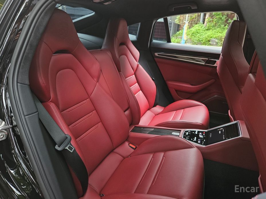 Panamera (971) 4.0 GTS 17
