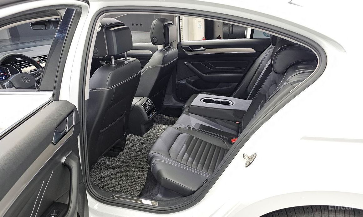 Volkswagen Passat GT (B8) 2.0 TDI Prestige №12