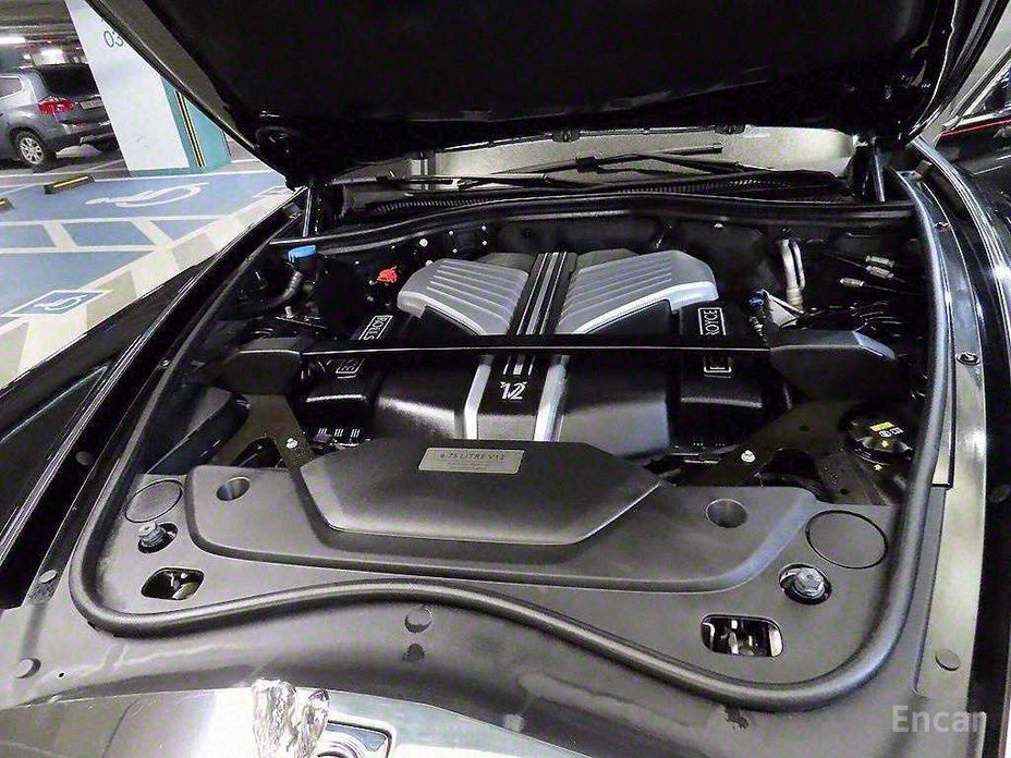 Phantom 6. 7 EWB V12 7