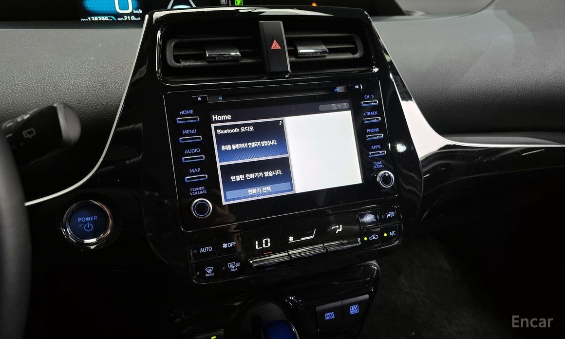 Toyota Prius 4th Generation 1.8 №15
