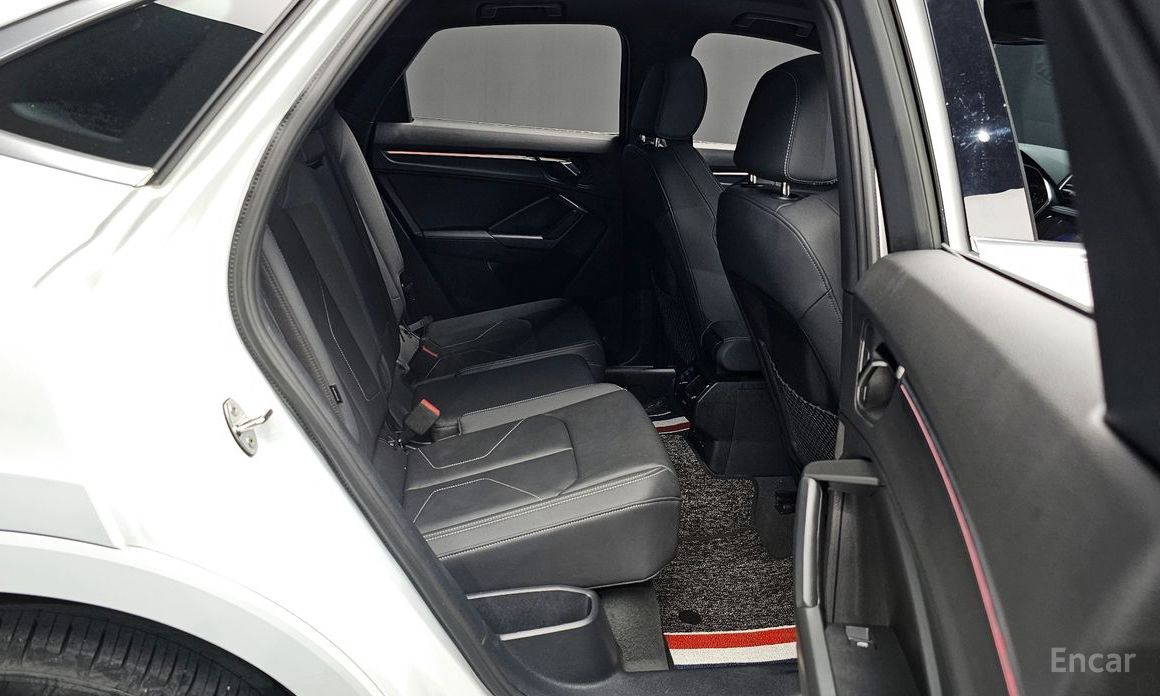 Audi Q3 (F3)35 TDI Premium Sportback №13