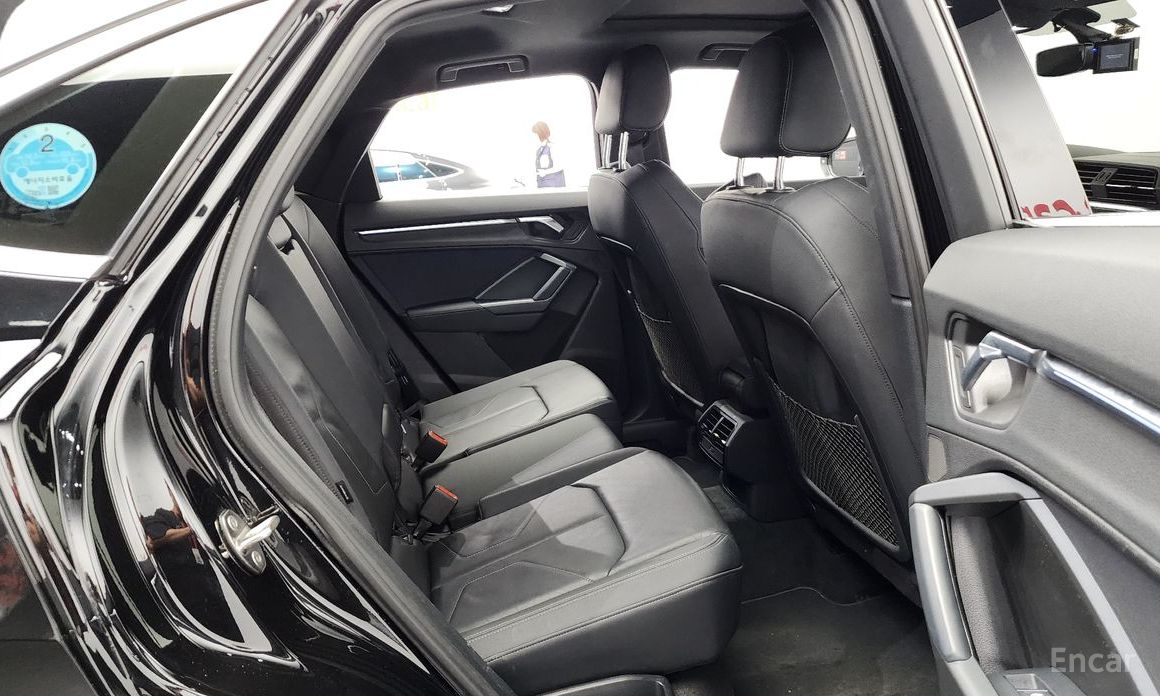 Audi Q3 (F3)35 TDI Premium Sportback №13