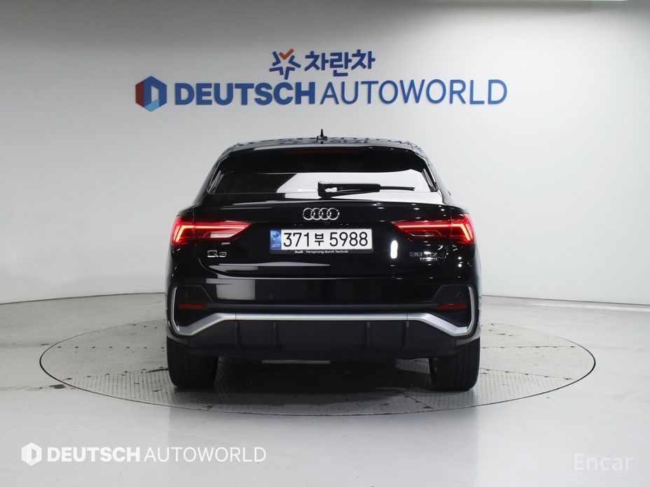 Q3 (F3)35 TDI Quattro Premium Sportback 5