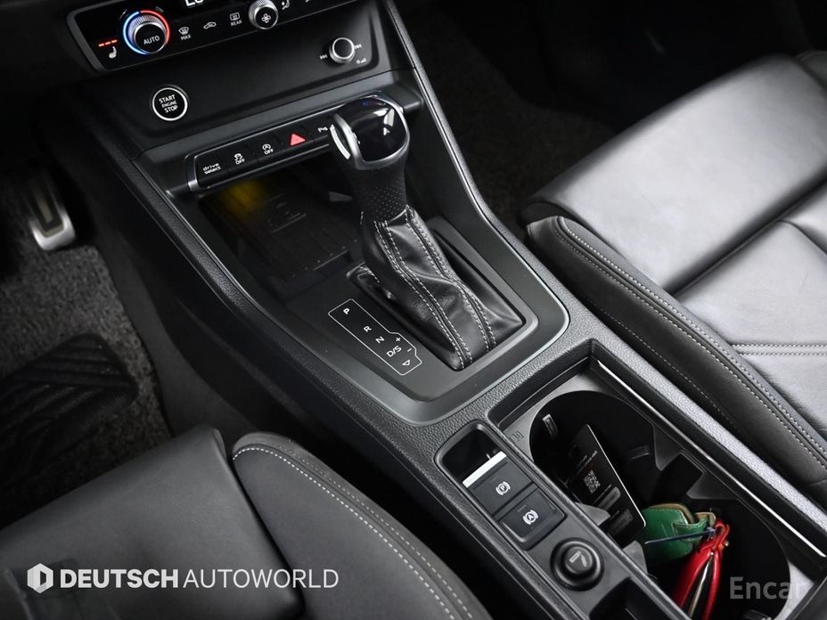 Q3 (F3)35 TDI Quattro Premium Sportback 10