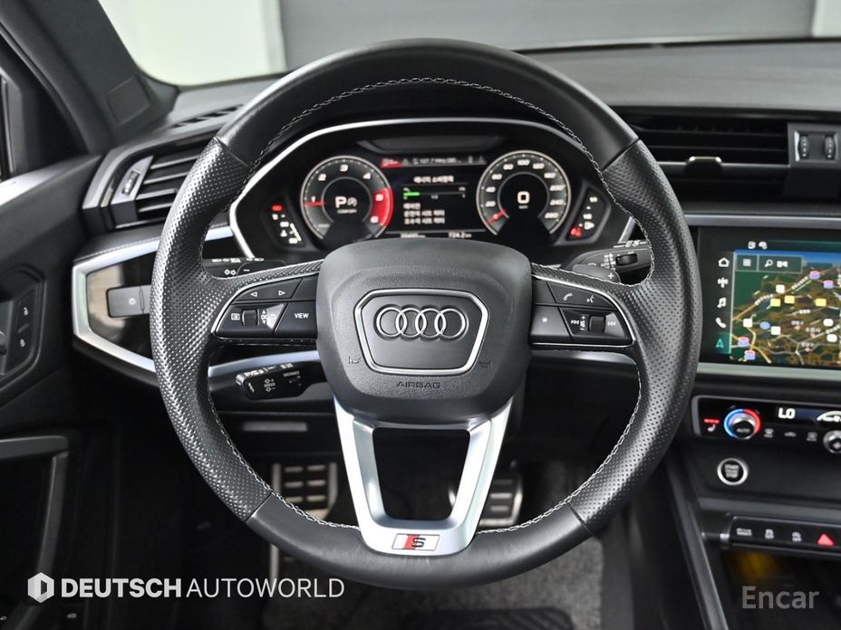 Q3 (F3)35 TDI Quattro Premium Sportback 14