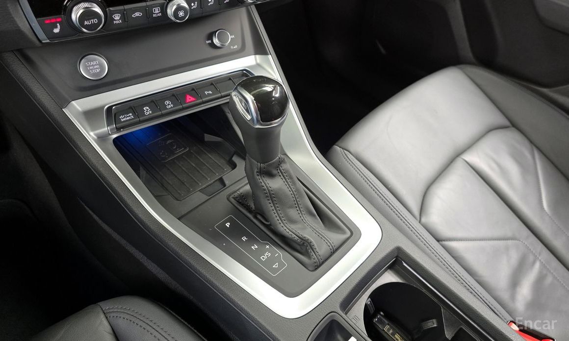 Audi Q3 (F3) 35 TDI Premium №10