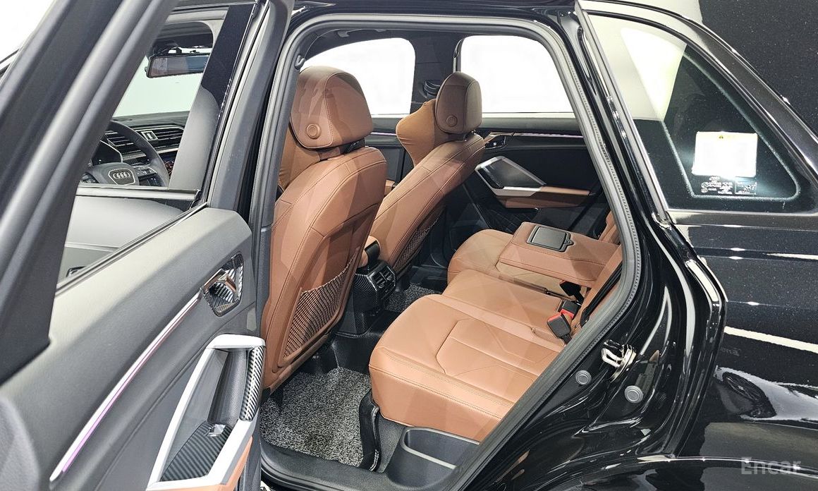 Audi Q3 (F3) 35 TDI Quattro Premium №12
