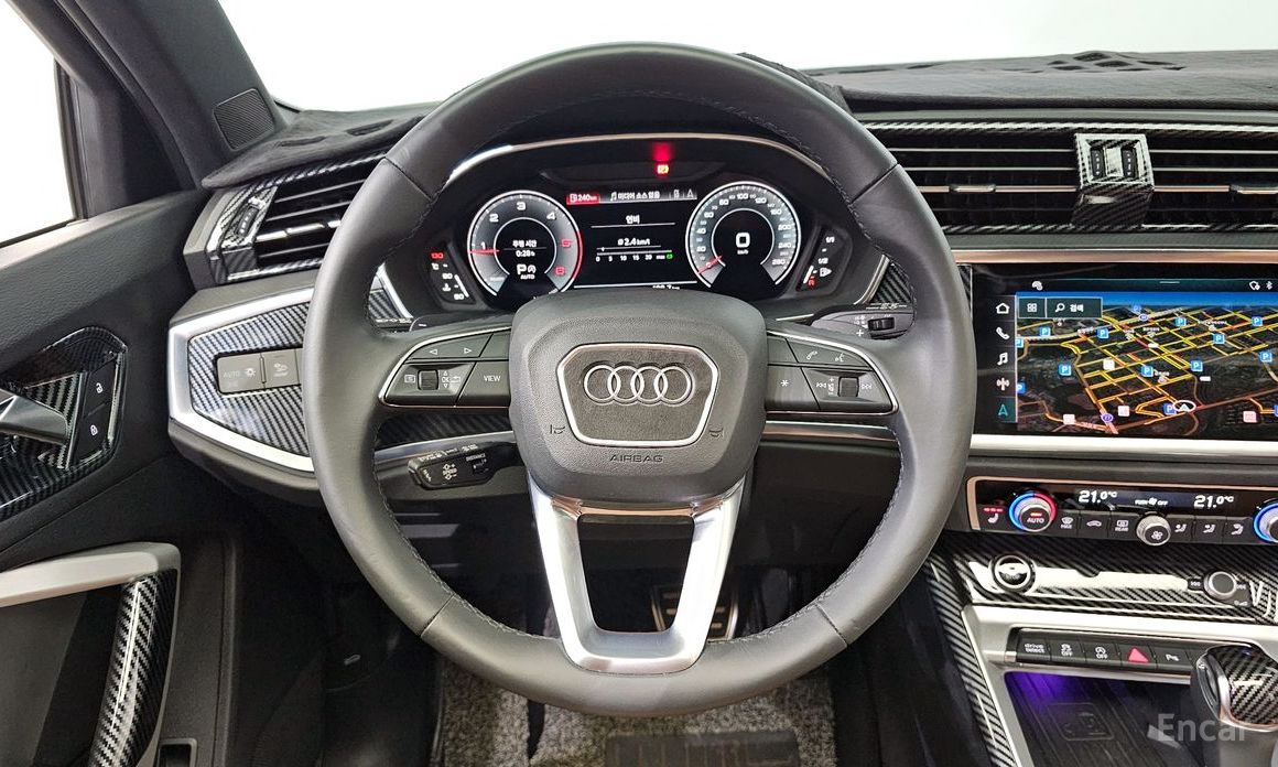 Audi Q3 (F3) 35 TDI Quattro Premium №14