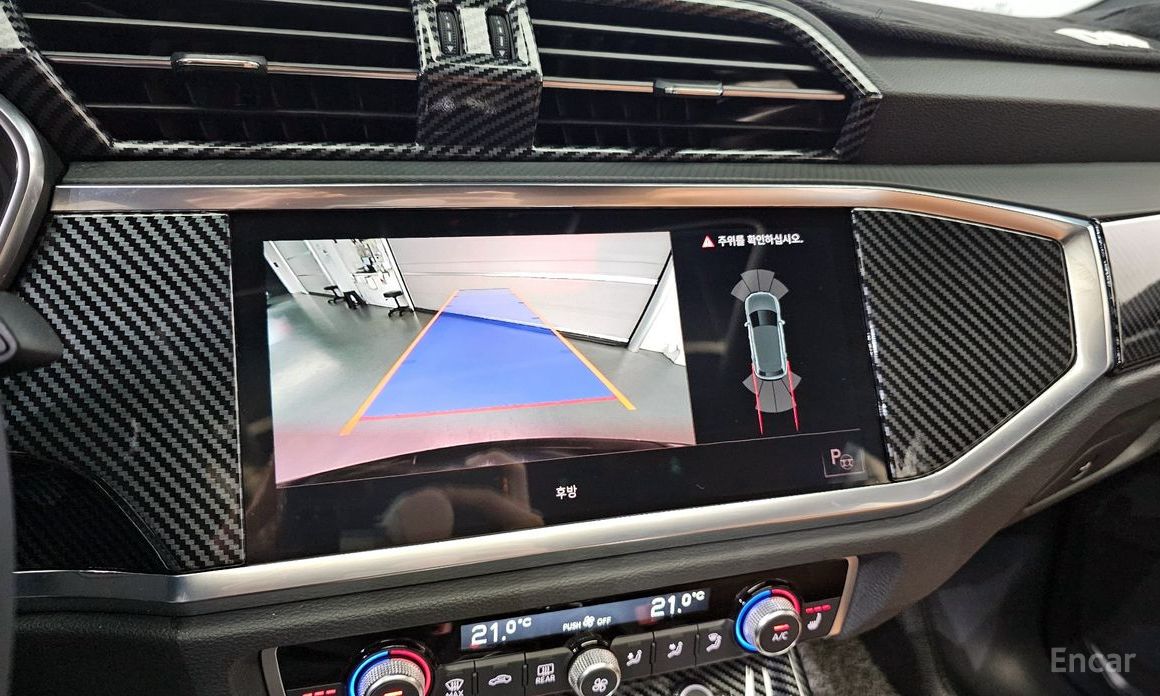 Audi Q3 (F3) 35 TDI Quattro Premium №17