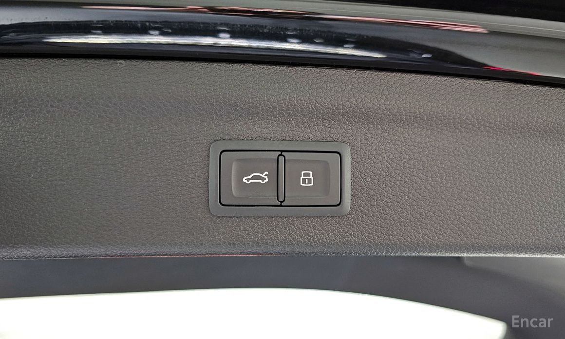 Audi Q3 (F3) 35 TDI Quattro Premium №19