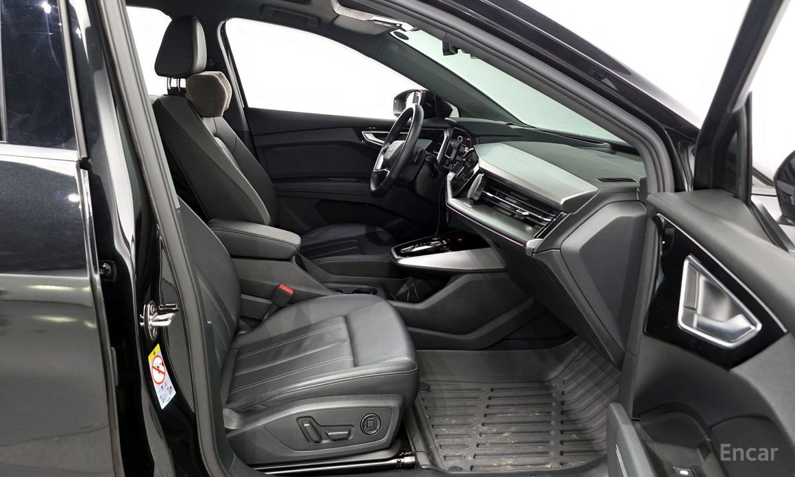 Audi Q4 e-Tron (F4)40 Premium №11