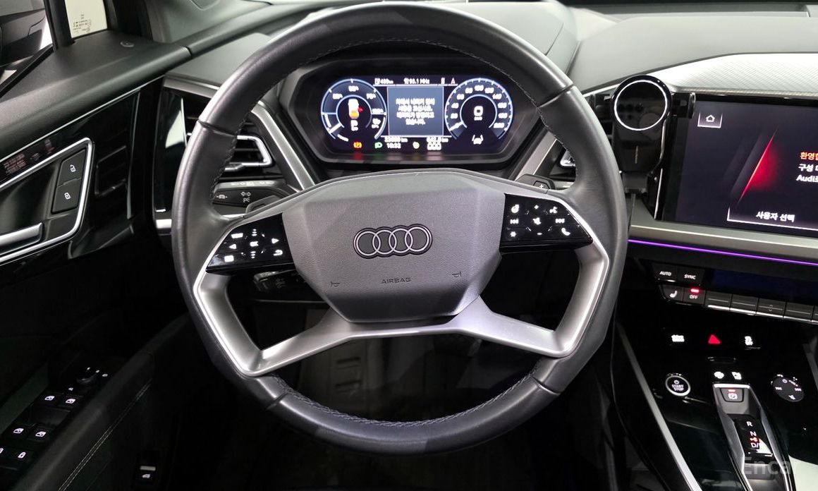 Audi Q4 e-Tron (F4)40 Premium №14