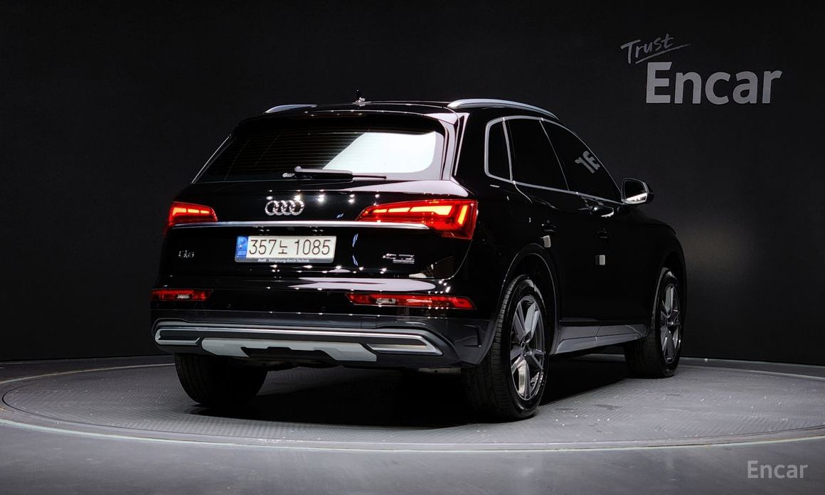 Q5 (FY)40 TDI Quattro 3