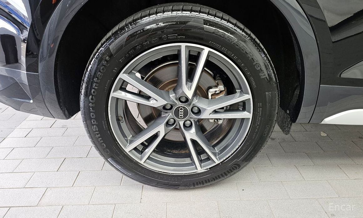 Q5 (FY)40 TDI Quattro 6