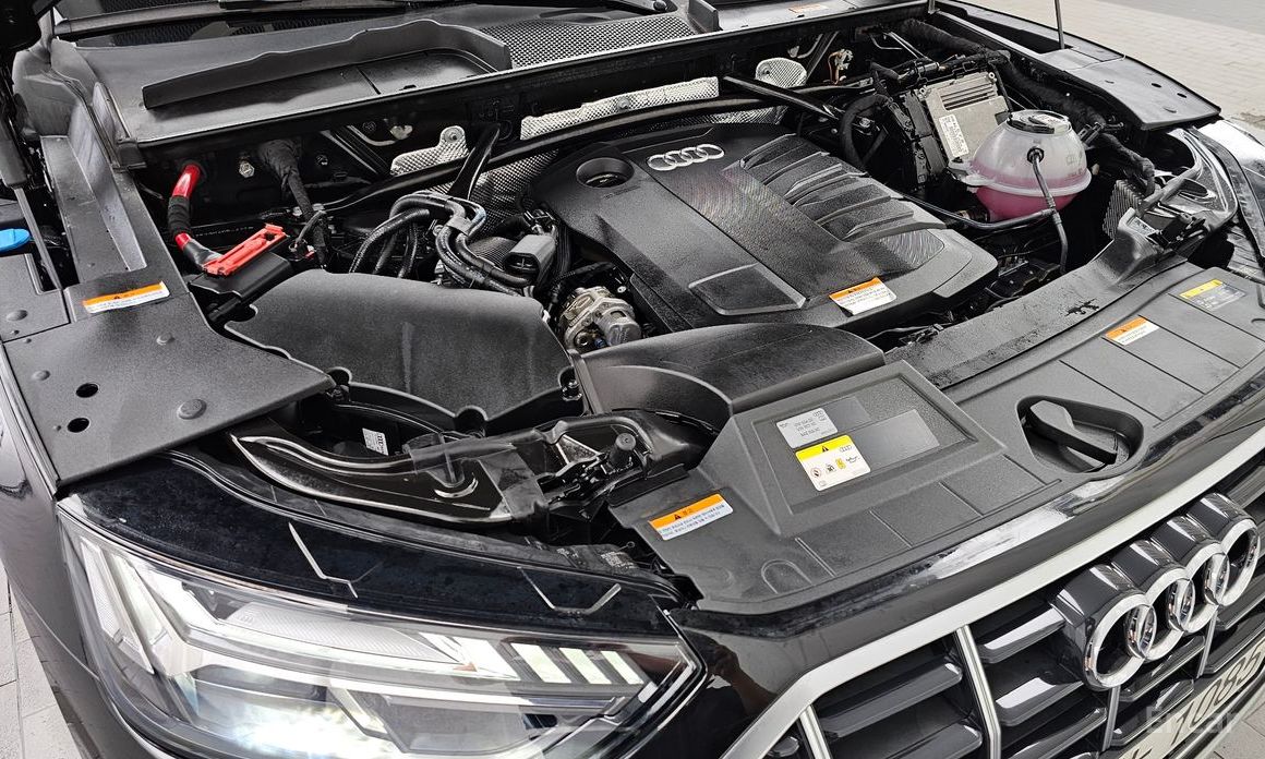 Q5 (FY)40 TDI Quattro 7