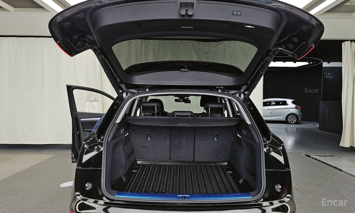 Q5 (FY)40 TDI Quattro 21
