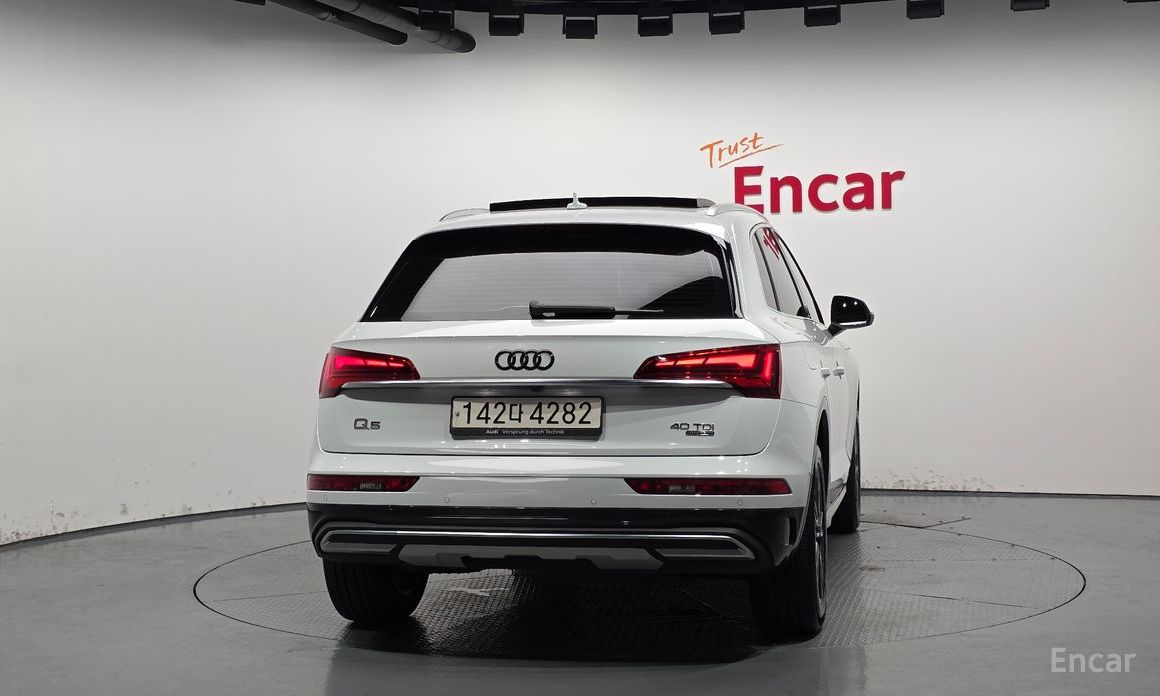 Q5 (FY)40 TDI Quattro 5