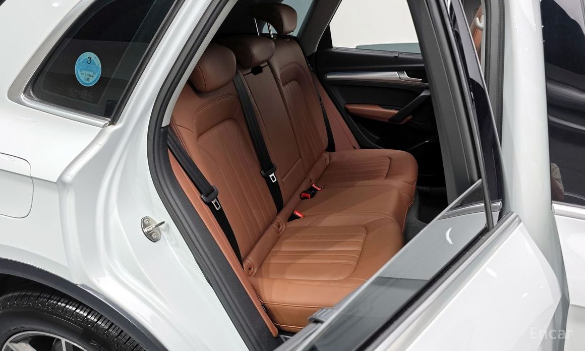 Q5 (FY)40 TDI Quattro 13