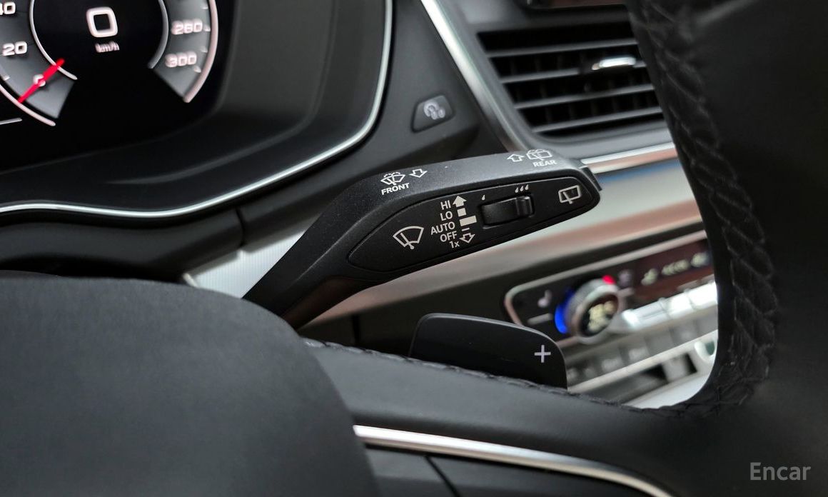 Q5 (FY)40 TDI Quattro 19