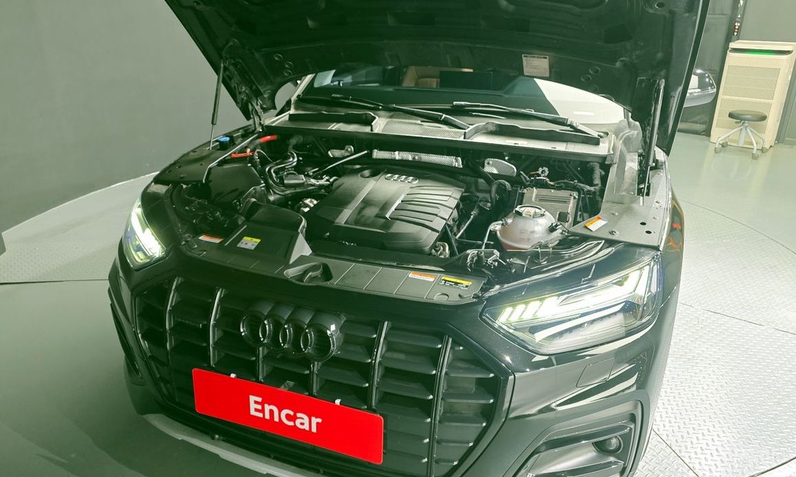 Q5 (FY)40 TDI Quattro 7