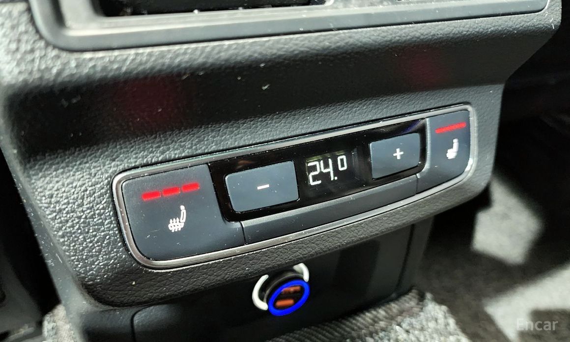 Q5 (FY)40 TDI Quattro Premium 18