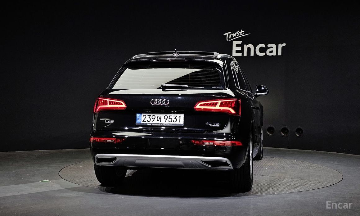 Q5 (FY)40 TDI Quattro Premium 5