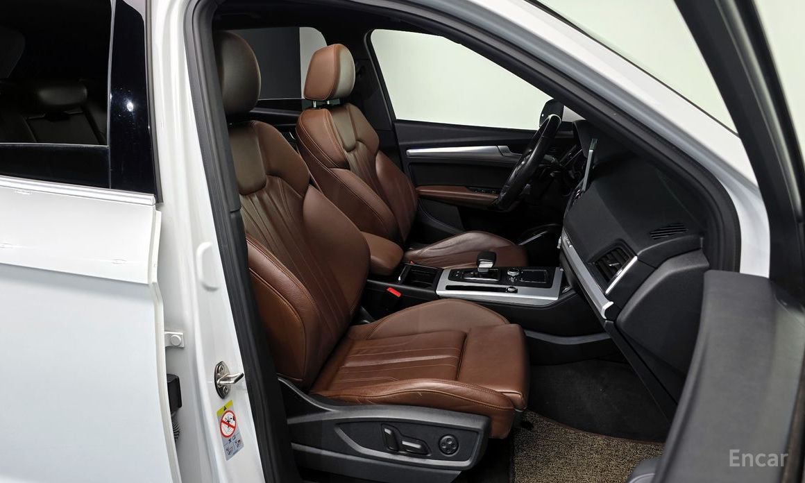 Q5 (FY)40 TDI Quattro Premium 11