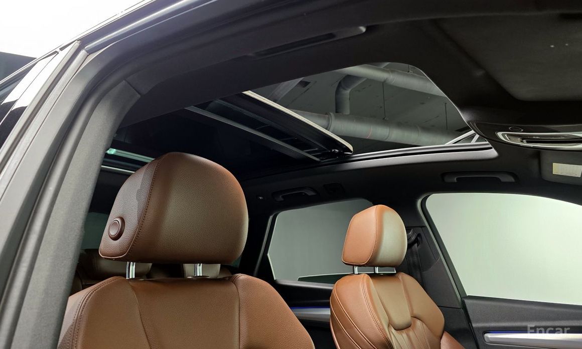 Q5 (FY)40 TDI Quattro Premium 19