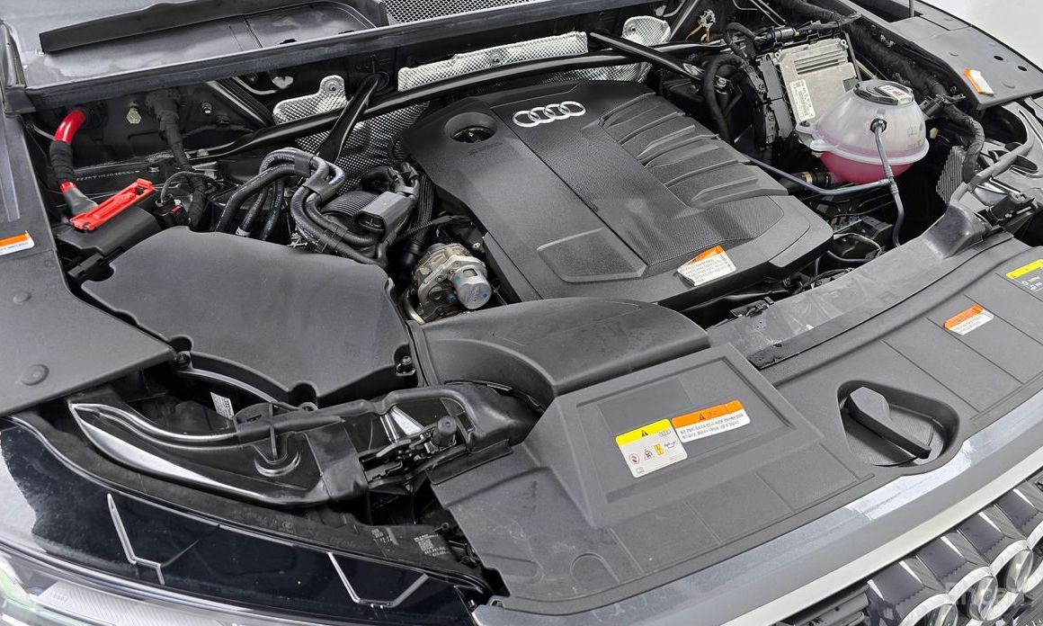 Q5 (FY)40 TDI Quattro Premium 7