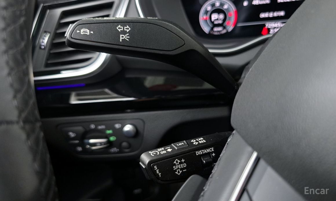 Q5 (FY)40 TDI Quattro Premium 15