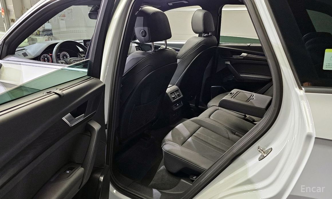 Audi Q5 (FY)40 TDI Quattro Premium №12