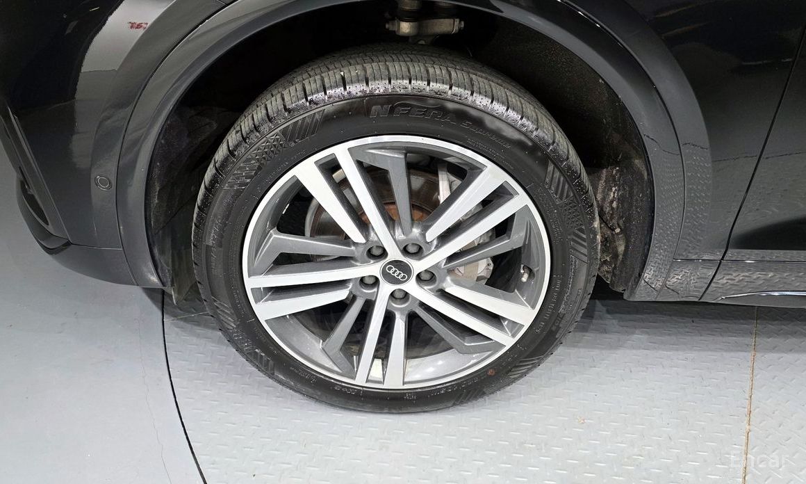 Audi Q5 (FY)40 TDI Quattro Premium №6
