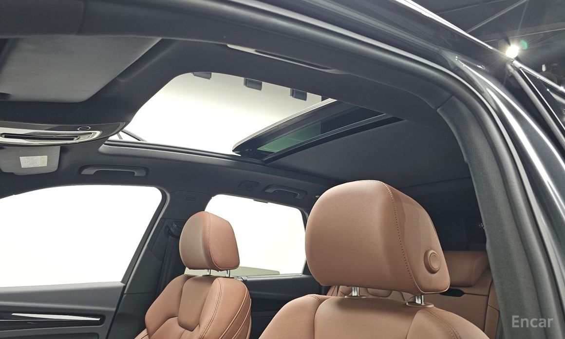 Q5 (FY)40 TDI Quattro Premium 21