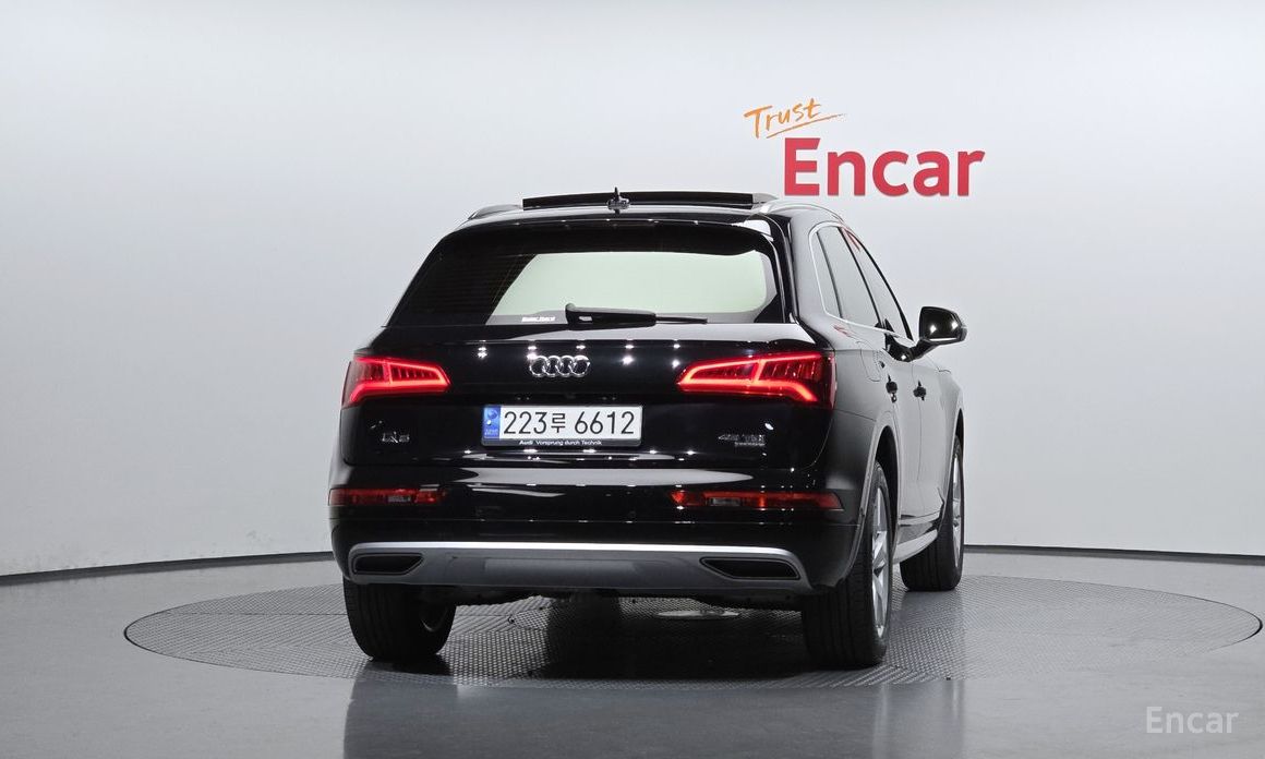 Q5 (FY)40 TDI Quattro Premium 5