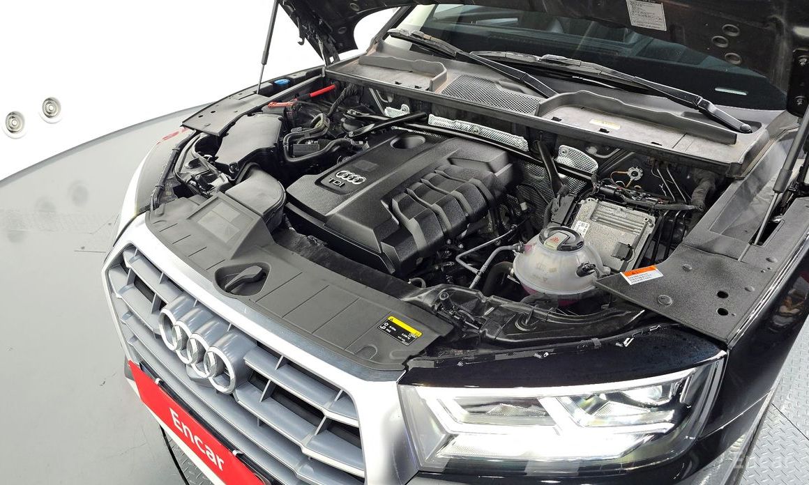 Q5 (FY)40 TDI Quattro Premium 7