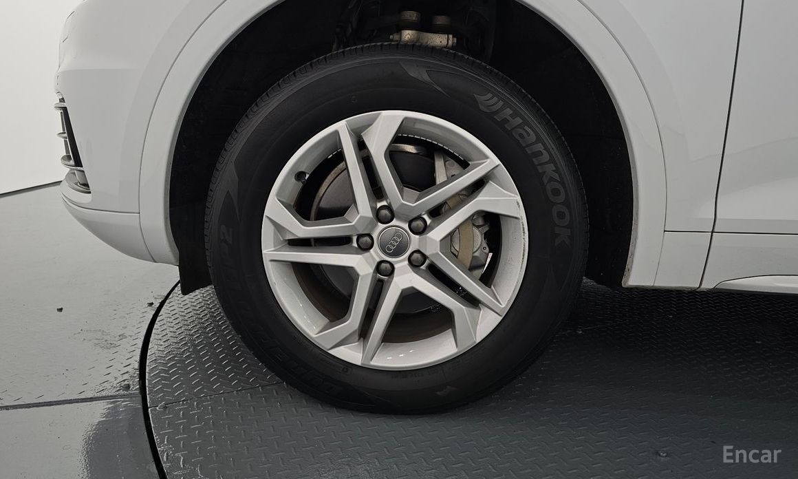 Audi Q5 (FY)45 TFSI Quattro №6