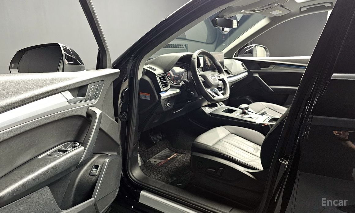 Q5 (FY)45 TFSI Quattro 13