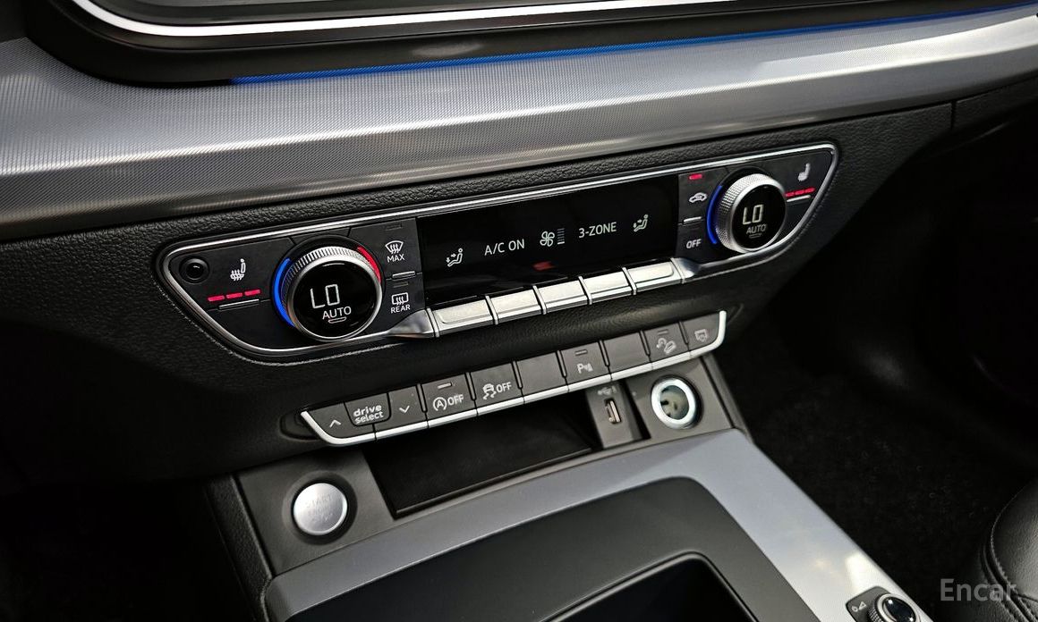 Q5 (FY)45 TFSI Quattro 18