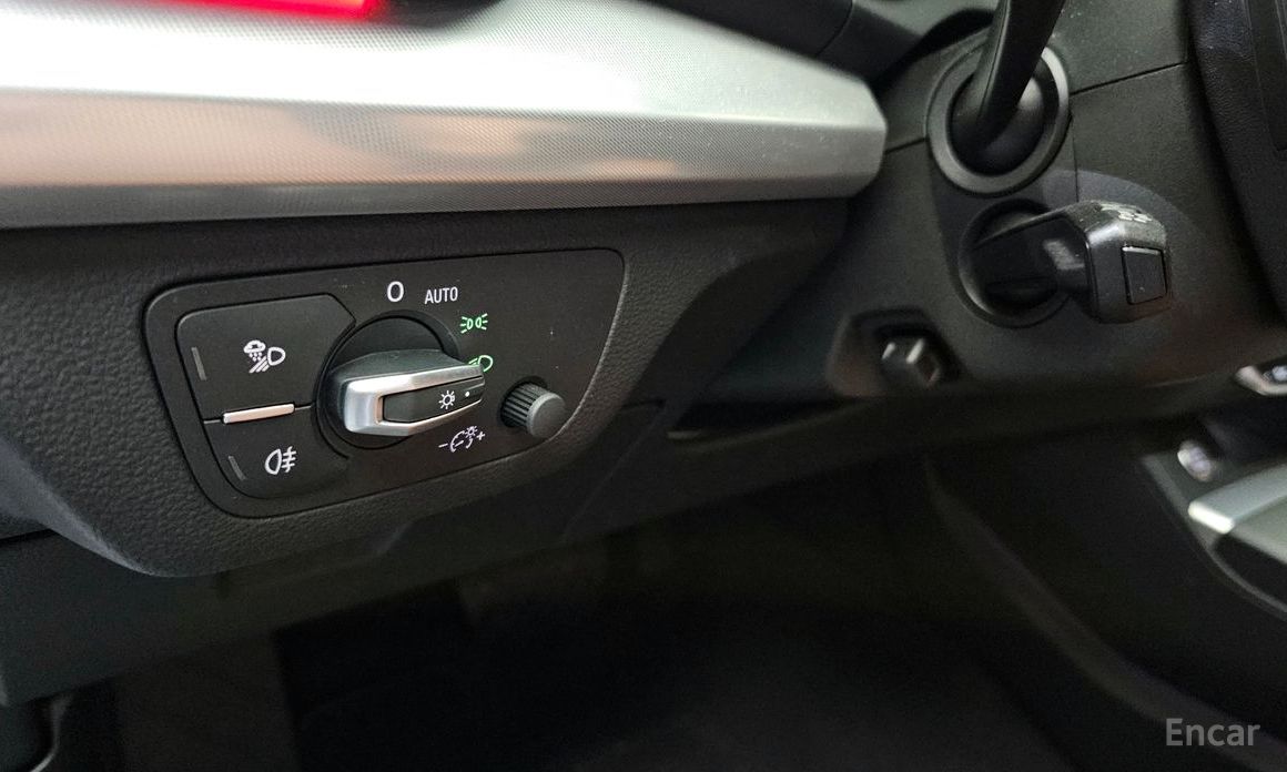 Q5 (FY)45 TFSI Quattro 15